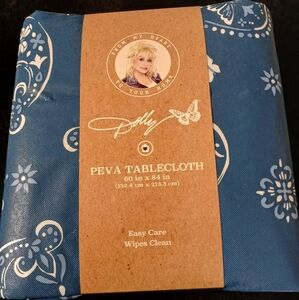 DG Dolly Parton Peva/Polyester Rectangle Tablecloth 60 X 84 NEW